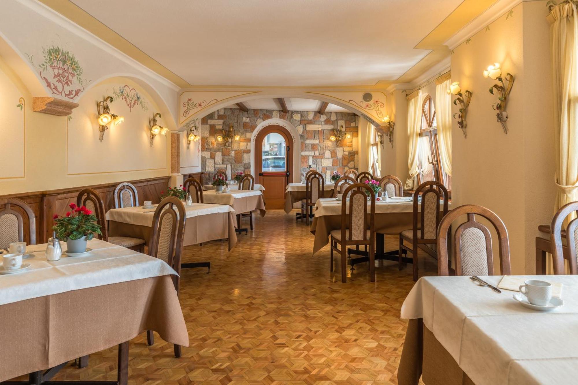 Hotel Opinione Dimora Storica San Lorenzo Dorsino Εξωτερικό φωτογραφία