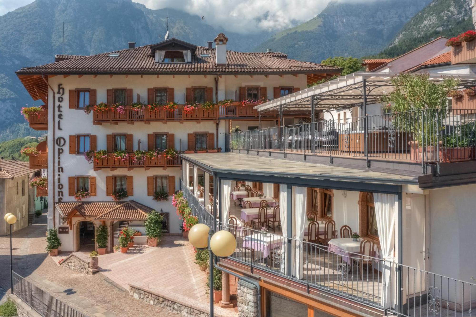 Hotel Opinione Dimora Storica San Lorenzo Dorsino Εξωτερικό φωτογραφία