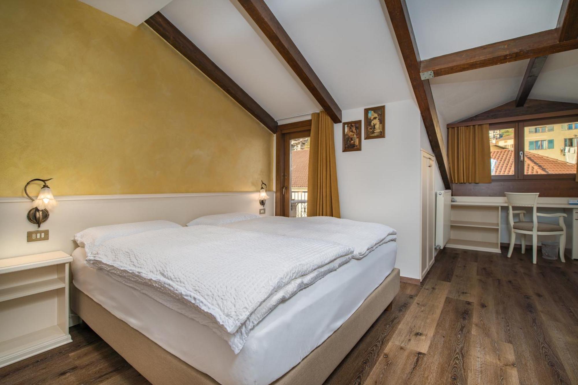 Hotel Opinione Dimora Storica San Lorenzo Dorsino Εξωτερικό φωτογραφία
