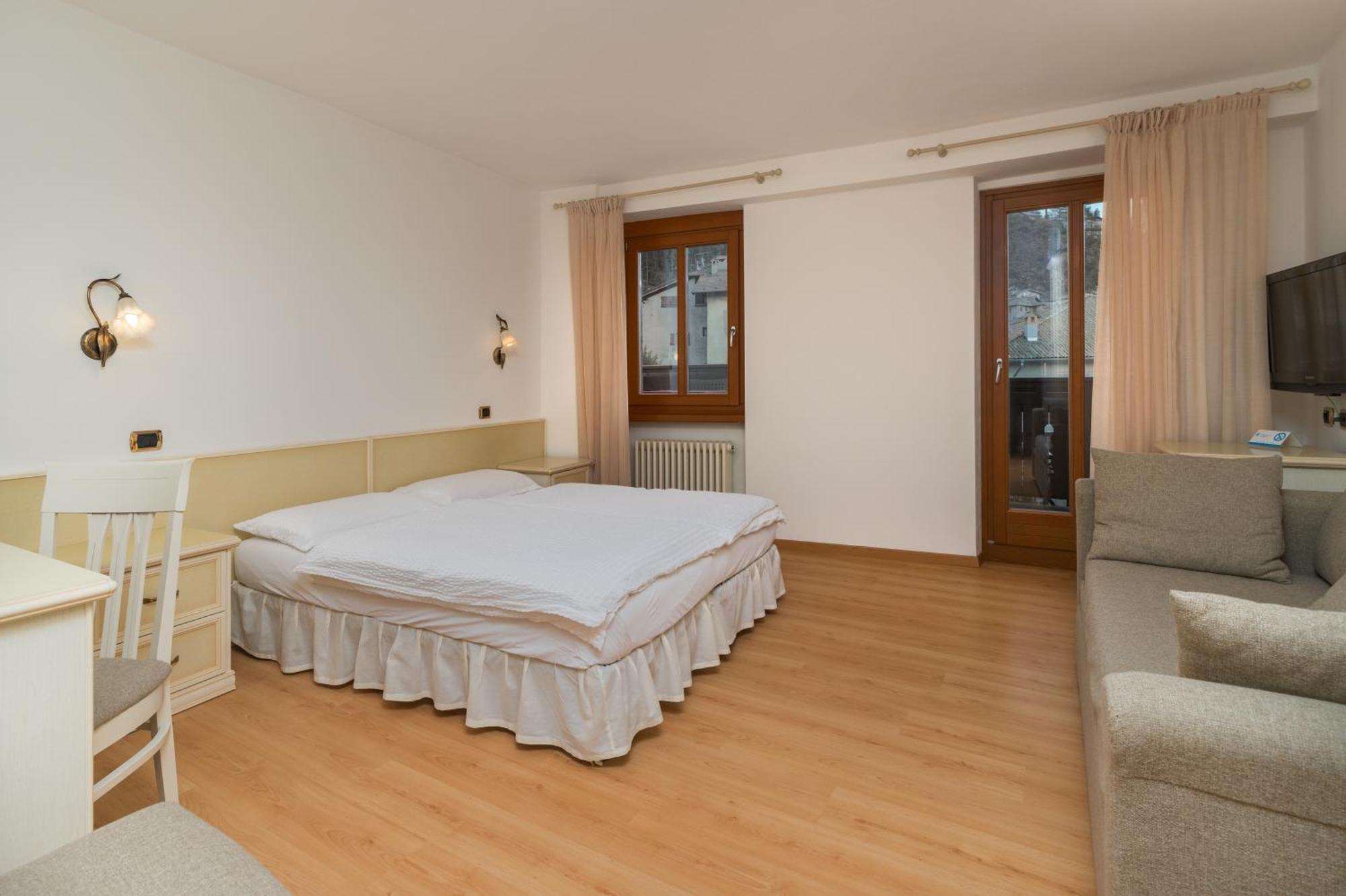 Hotel Opinione Dimora Storica San Lorenzo Dorsino Εξωτερικό φωτογραφία
